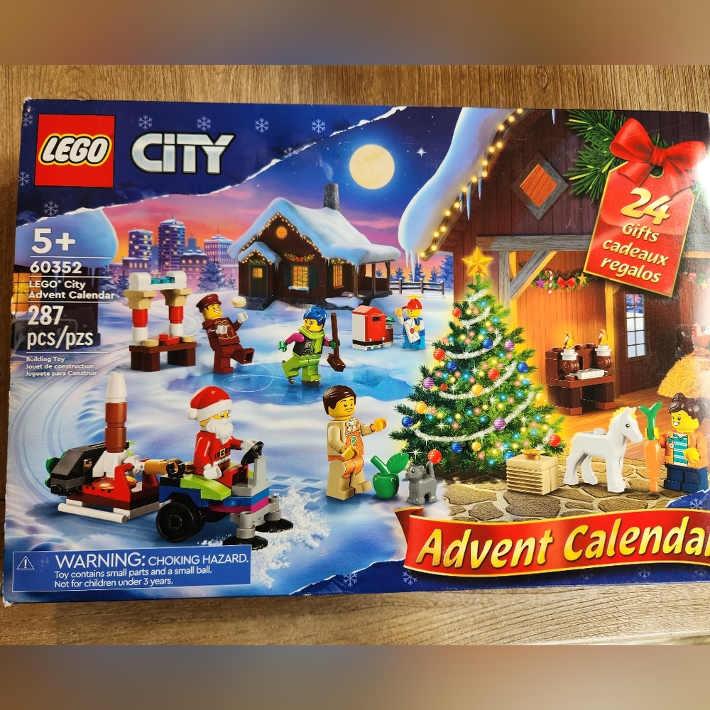 Lego City Advent Calendar - 2022 - set 60352